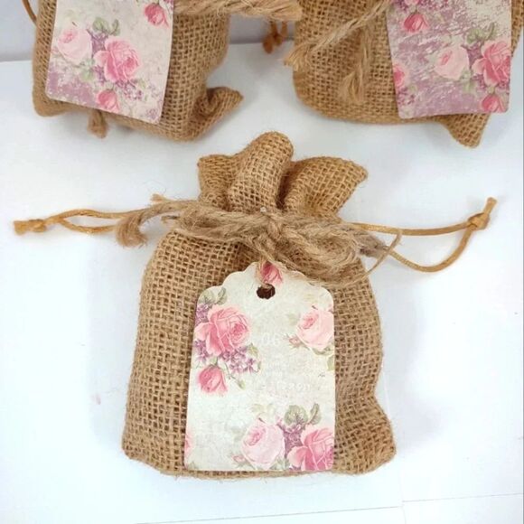Natural Burlap Favor Drawstring Bags with Gift Tag lot of 3 - Picture 2 of 8